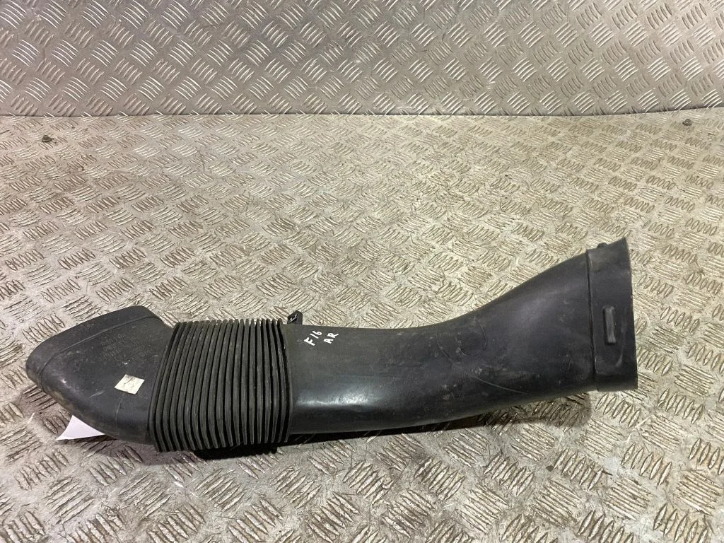 Air intake duct part 8514007