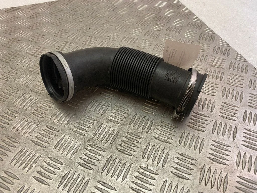 Air intake duct part 06H129629G