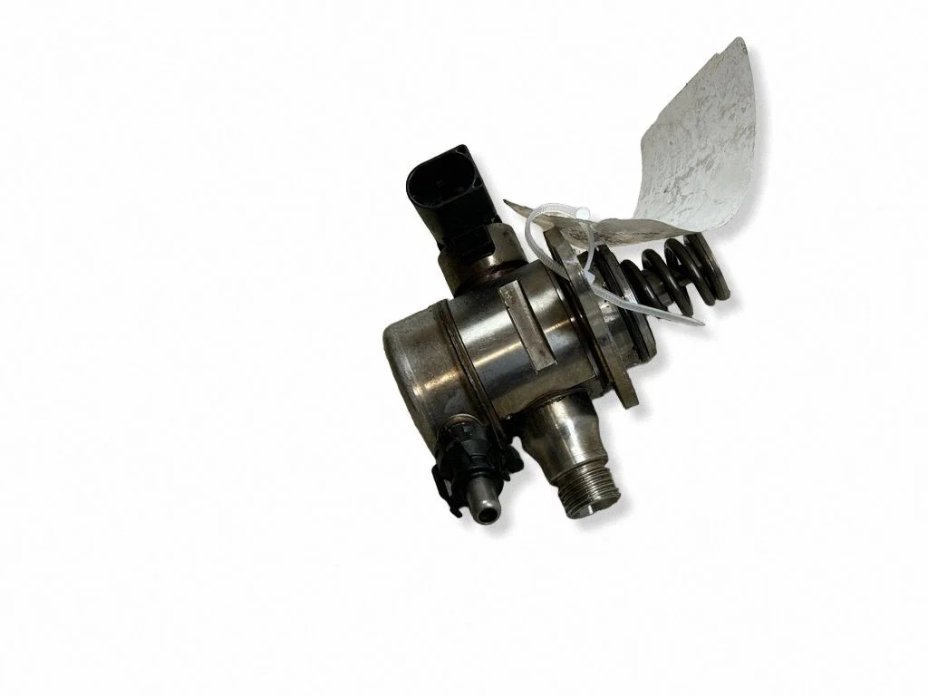 Fuel injection high pressure pump 05E127027D