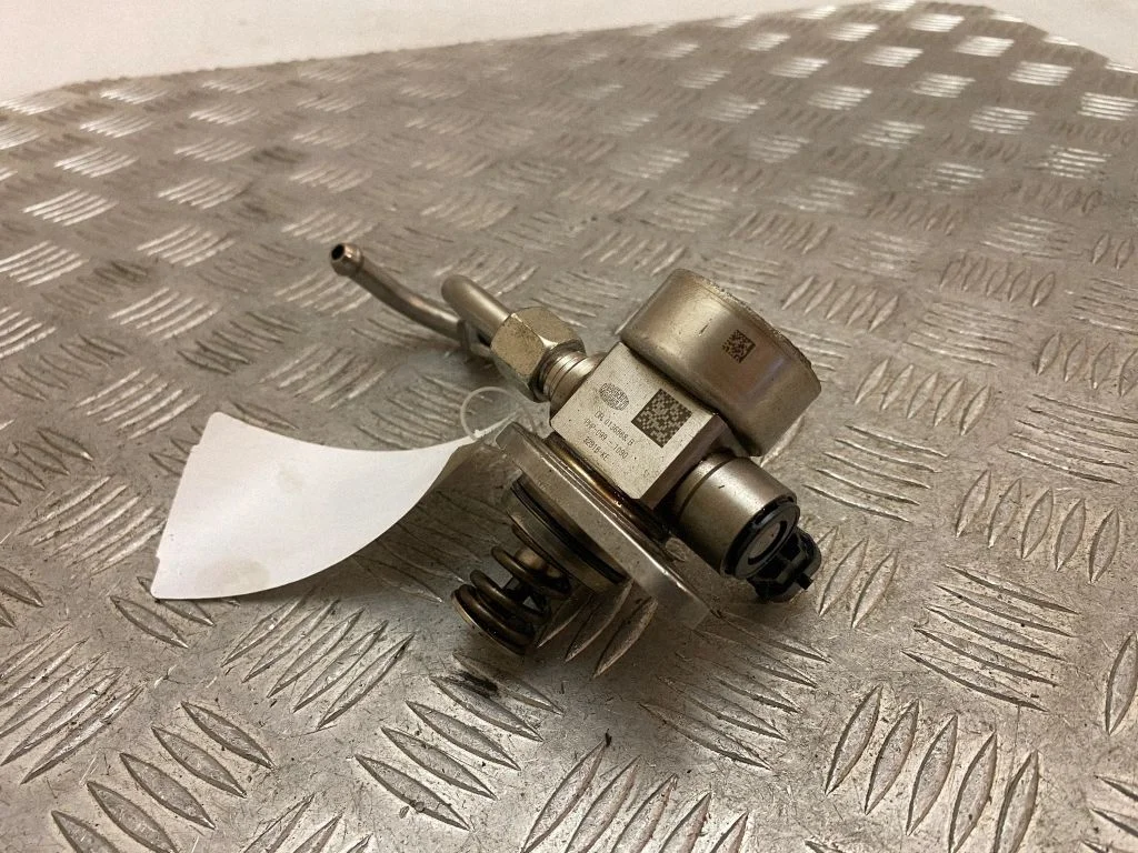 Kütuse kõrgsurvepump DR0136868B