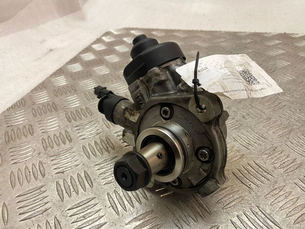 Fuel injection high pressure pump 331002F600