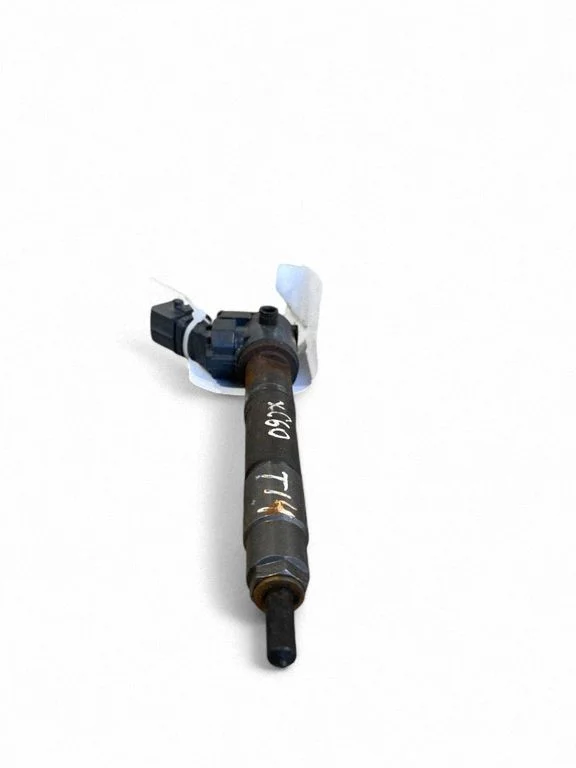 Fuel injector 31452113