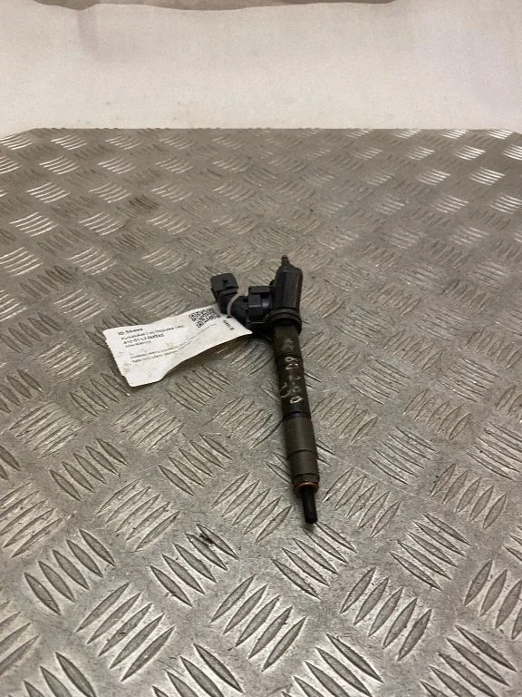 Fuel injector 31432836