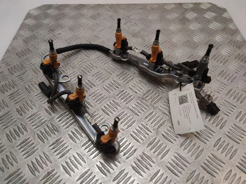 Fuel injectors set 2325031140