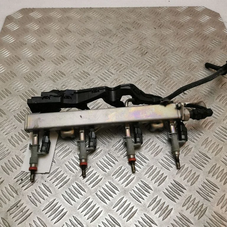Fuel injectors set 2325025020