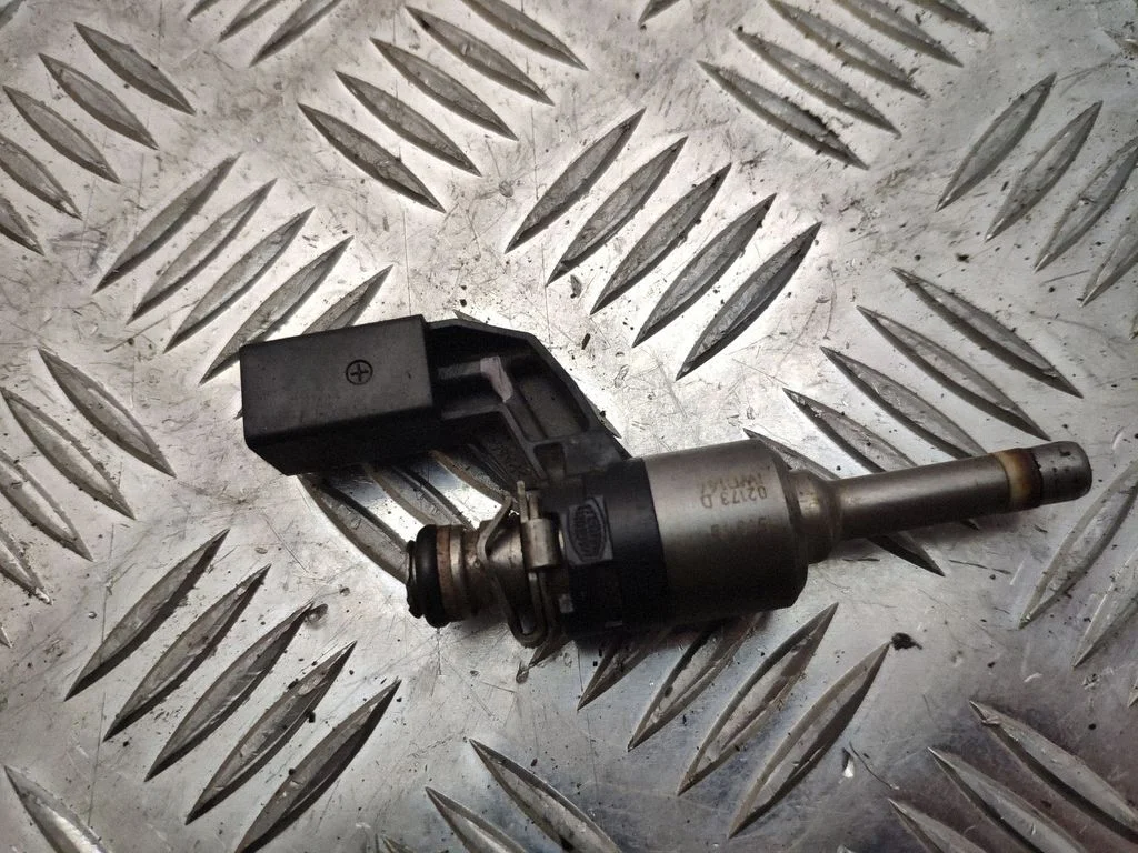 Fuel injector – Porsche Cayenne (92A) (2010-2017)