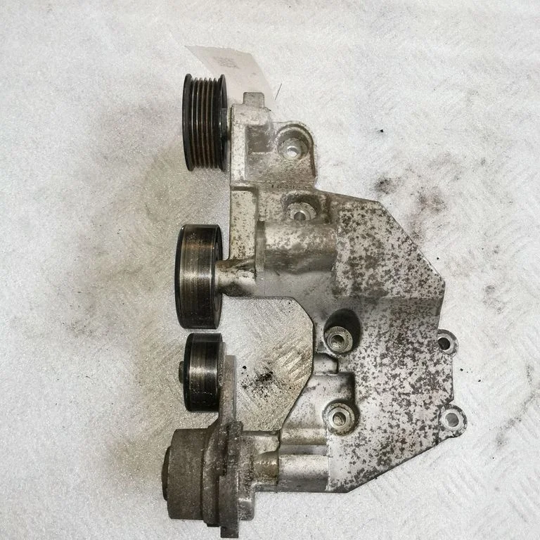 Generator/alternator bracket