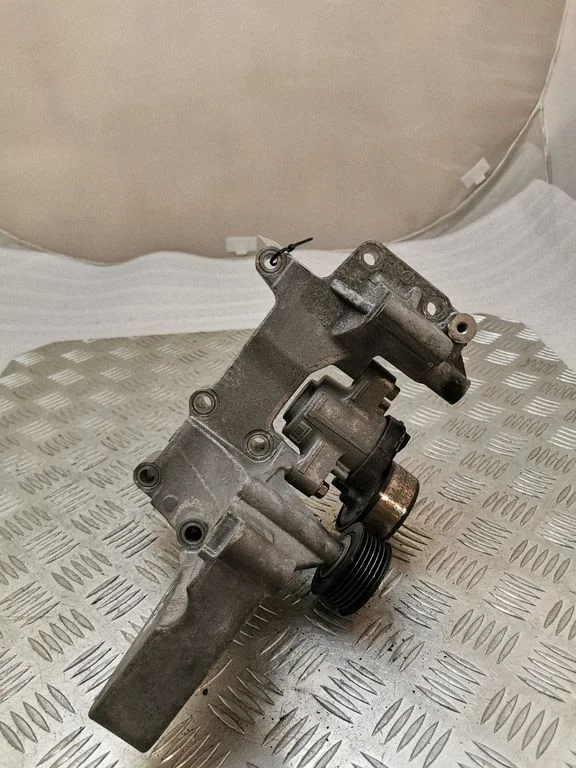 Generator/alternator bracket