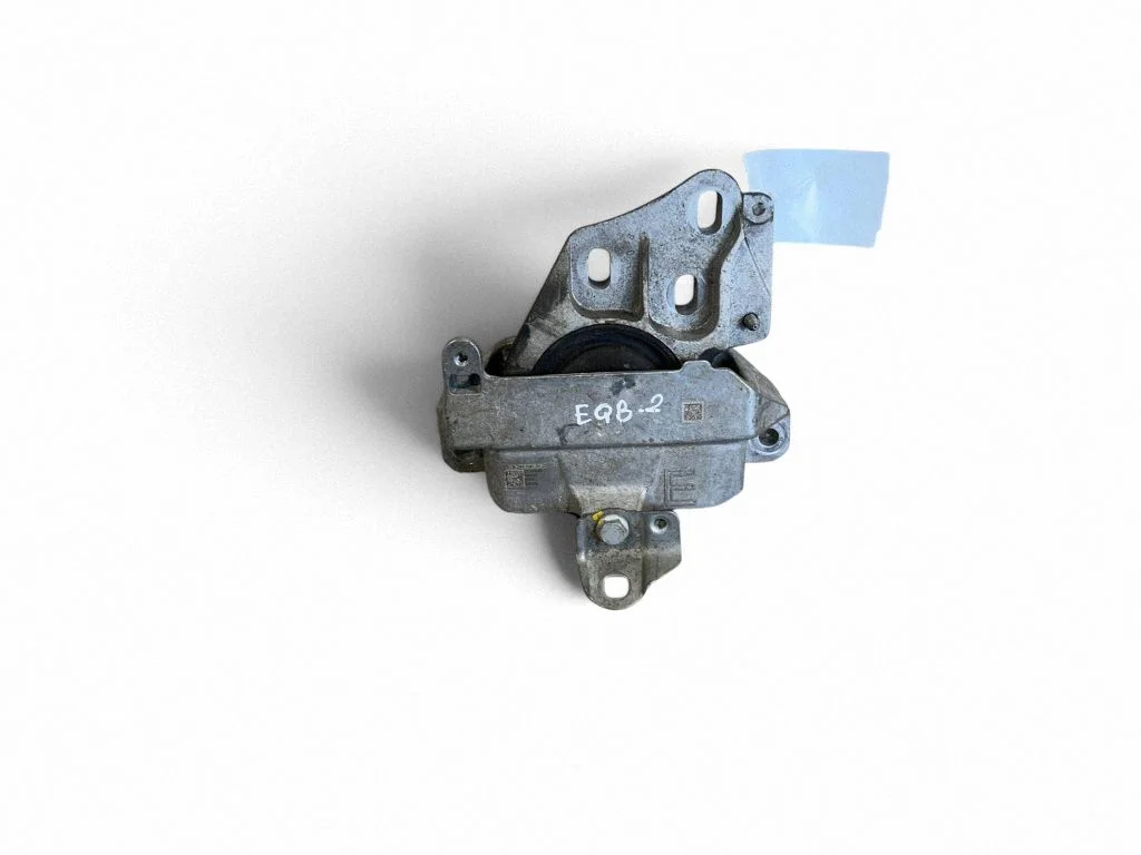 Dzinēja spilvens – Mercedes-Benz EQB (2021-)