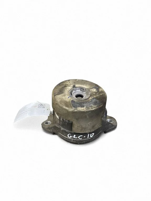 Engine mount bracket A2052407800