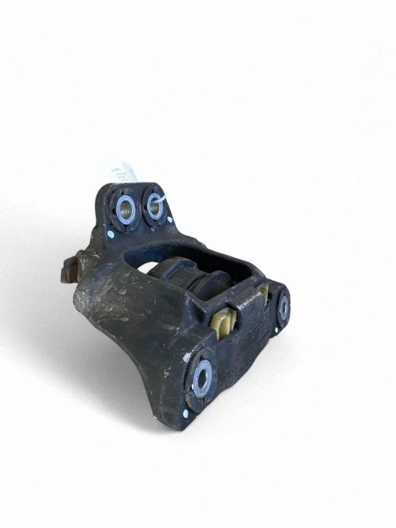 Engine mount bracket 32222219