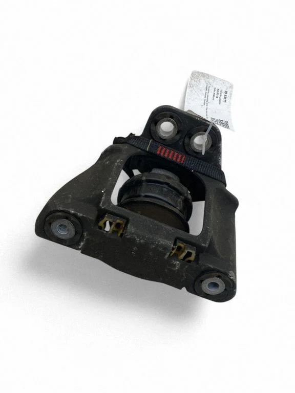 Engine mount bracket 326F22