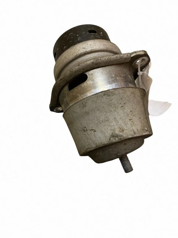 Mootoripadi 7L8199131F