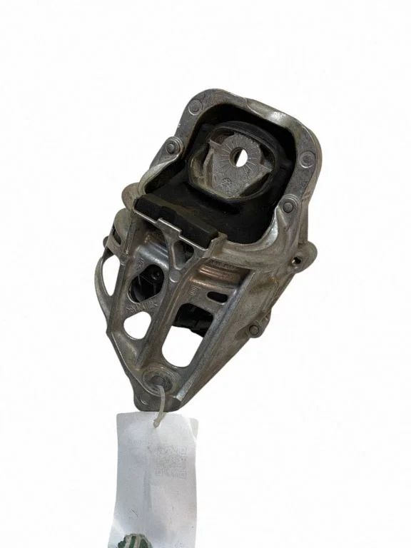 Engine mount bracket – Audi Q5 SQ5 FY (2017-2025)
