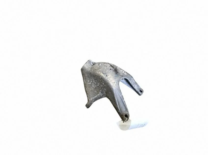 Engine mounting bracket 4KE599308H