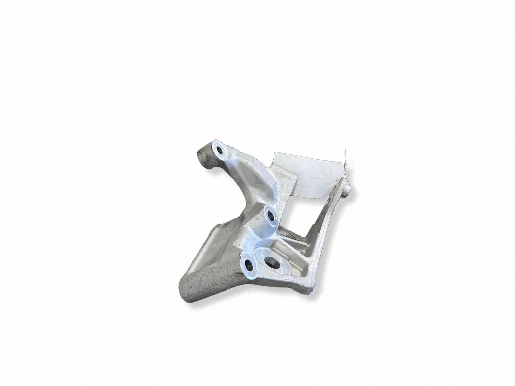Mootori kinnituskronstein 31430490