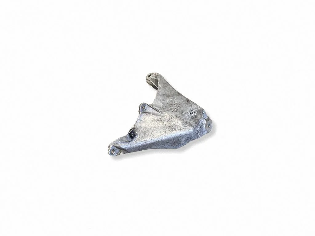 Engine mounting bracket 4KE199307M