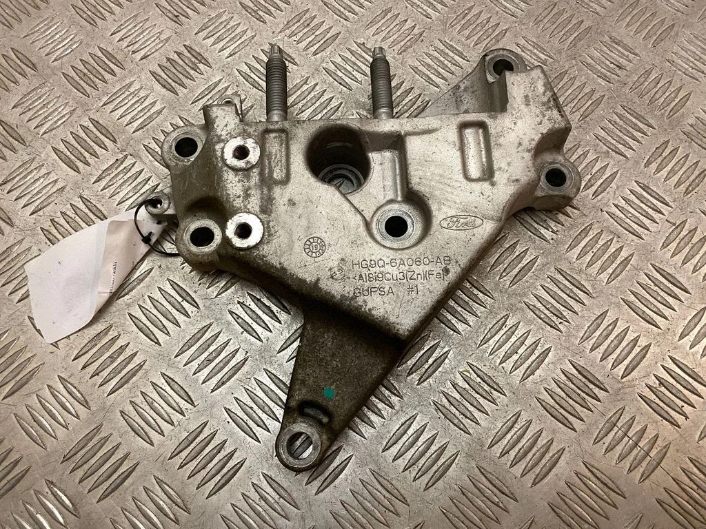 Engine mounting bracket HG9Q6A060AB