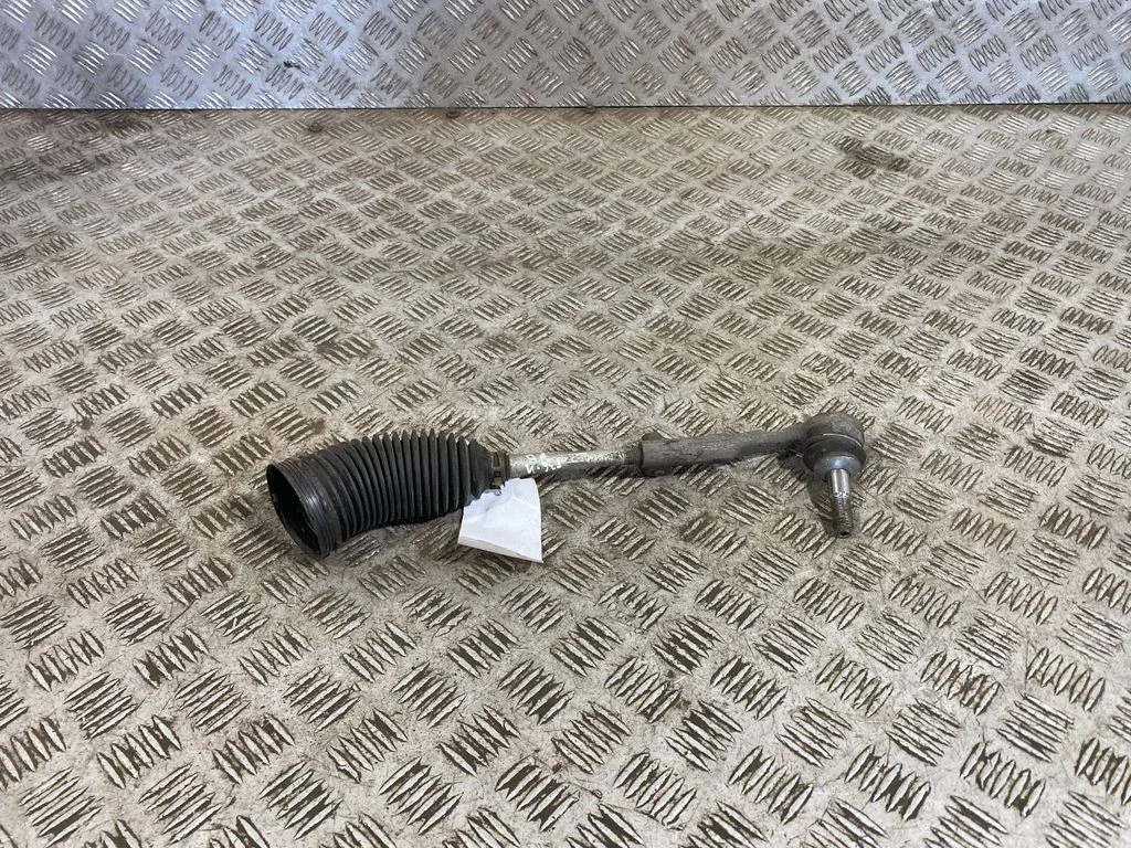Steering tie rod – front right