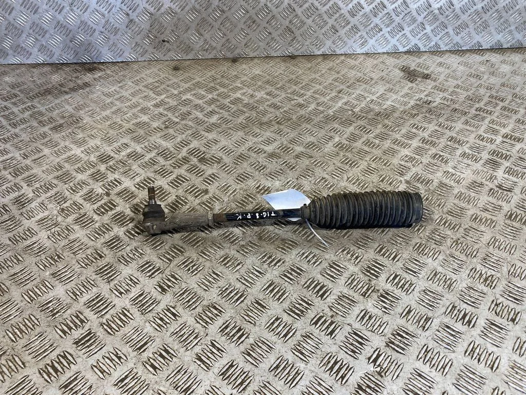 Steering tie rod – front left