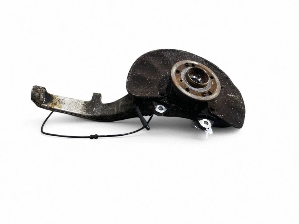 Front wheel hub 16610