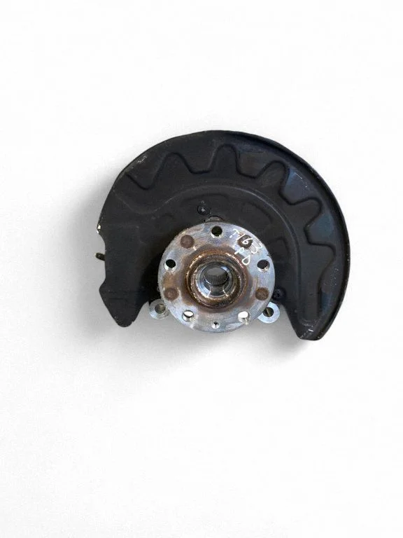 Front wheel hub 5Q0407258A