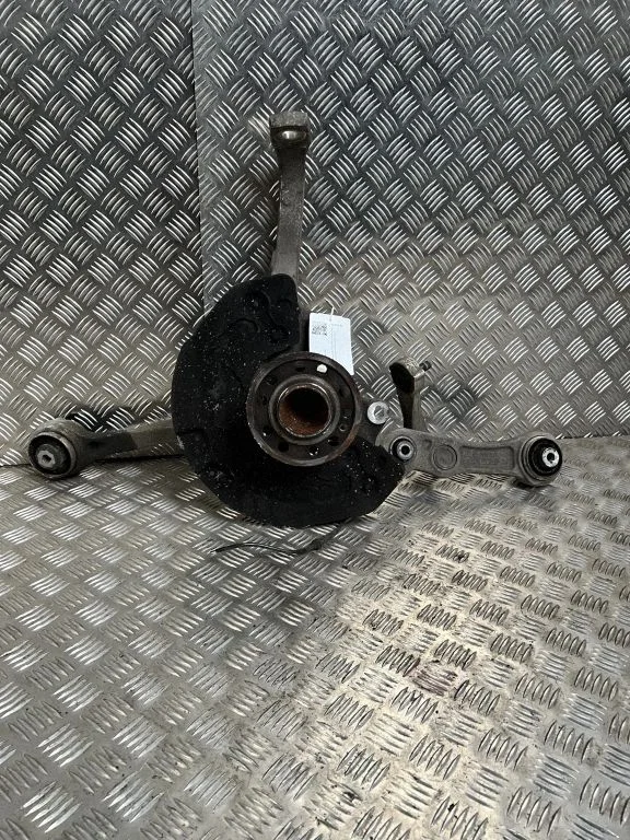 Front wheel hub – Mercedes-Benz E-Class W213 (2016-)