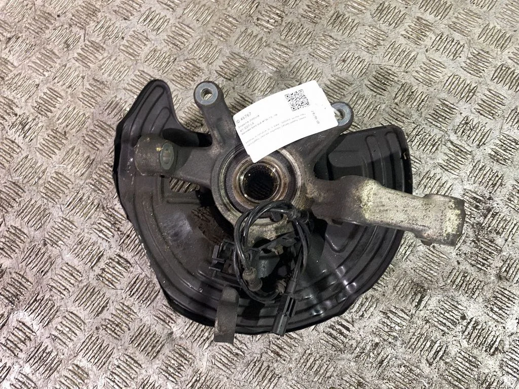 Front wheel hub 24606