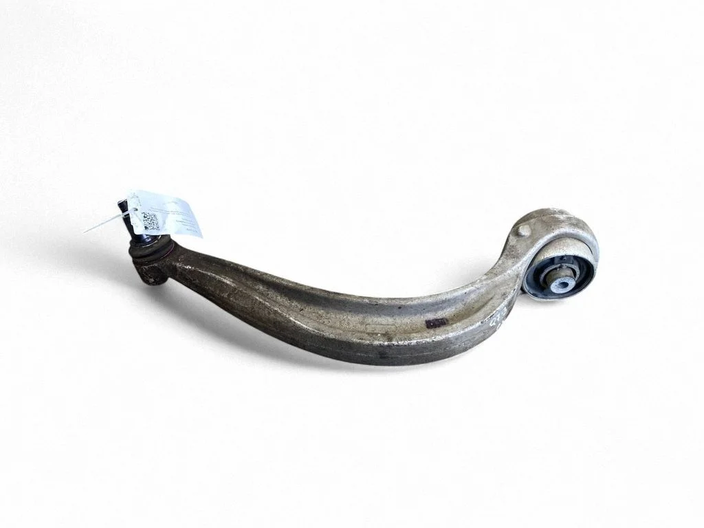 Priekšējā svira 4M0407695C