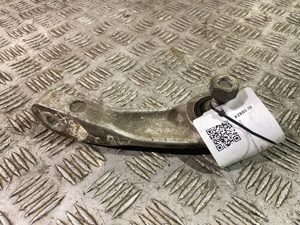 Front control arm A2053230717