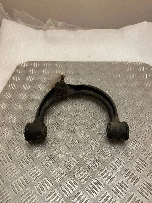 Front upper control arm/wishbone – Toyota Land Cruiser (J150) (2009-)
