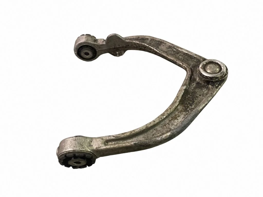 Front upper control arm/wishbone – left