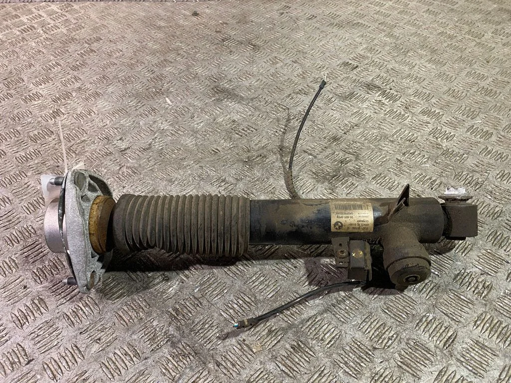 Rear shock absorber/damper 6875087