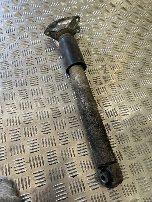 Rear shock absorber/damper 2289537