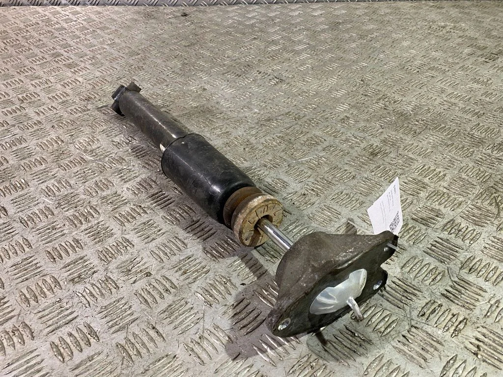Rear shock absorber/damper 6791569