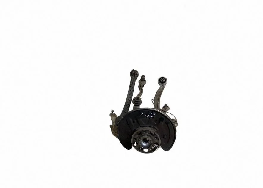 Rear wheel hub spindle/knuckle – rear left