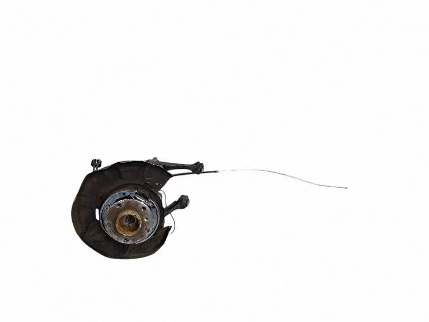 Rear wheel hub spindle/knuckle 2411775