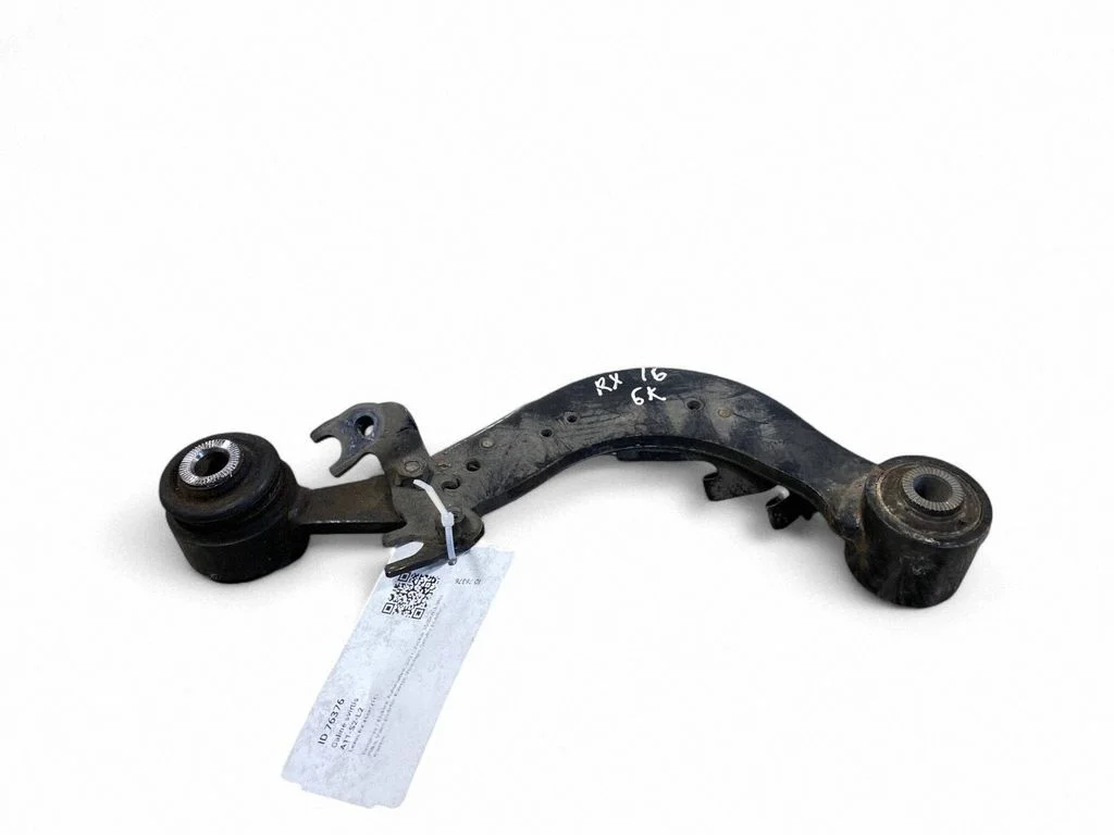 Rear control arm – left