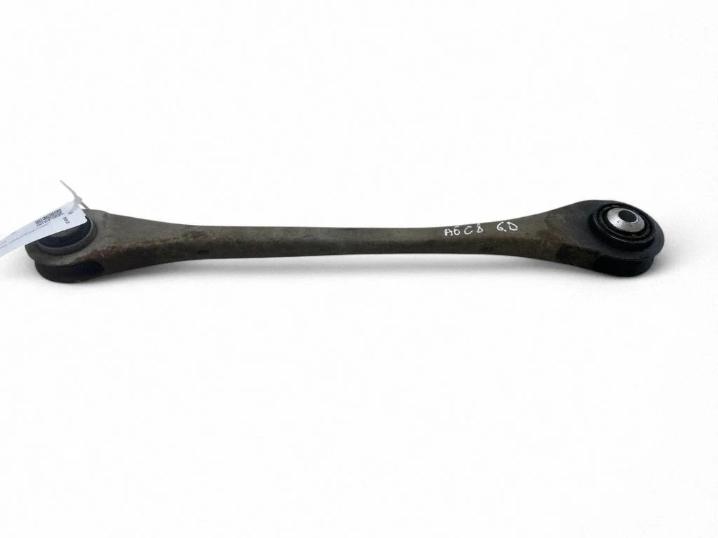 Tagumine õõtshoob 4M0501531Q