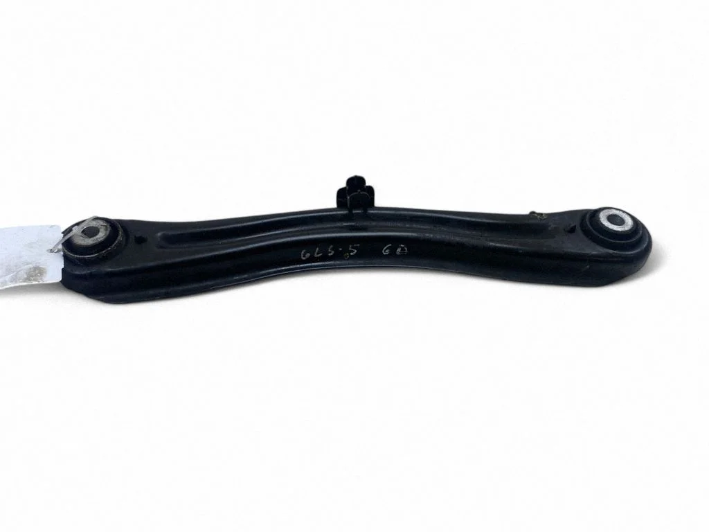 Rear control arm A1663520405