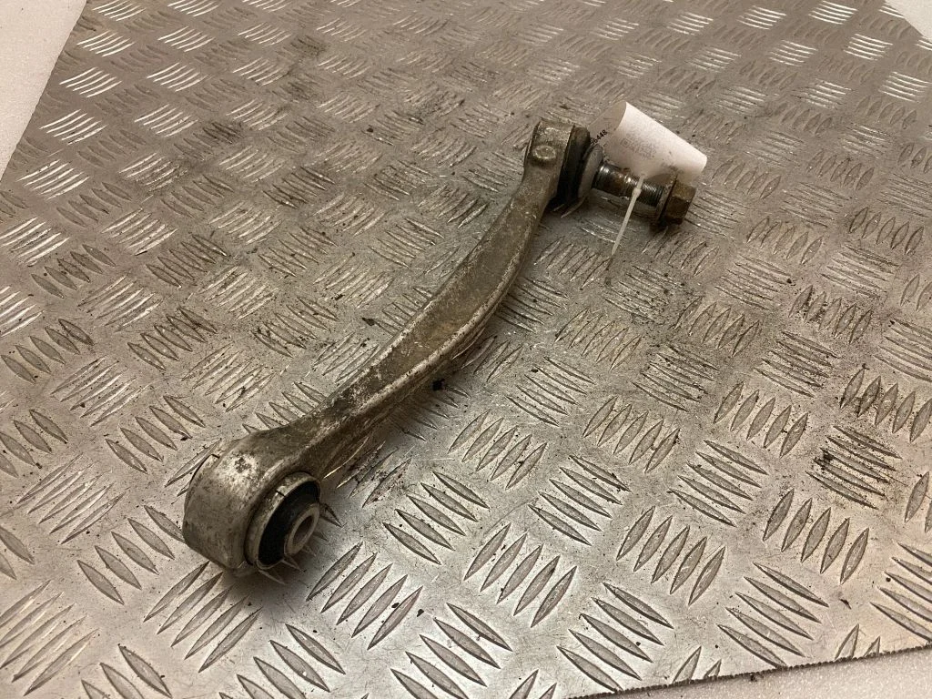 Rear control arm 2284777