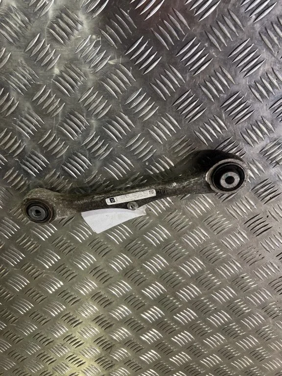 Rear control arm 102742600A