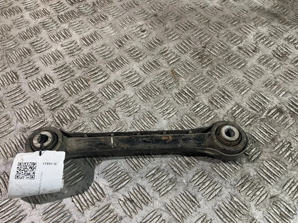 Rear control arm 55250S1000