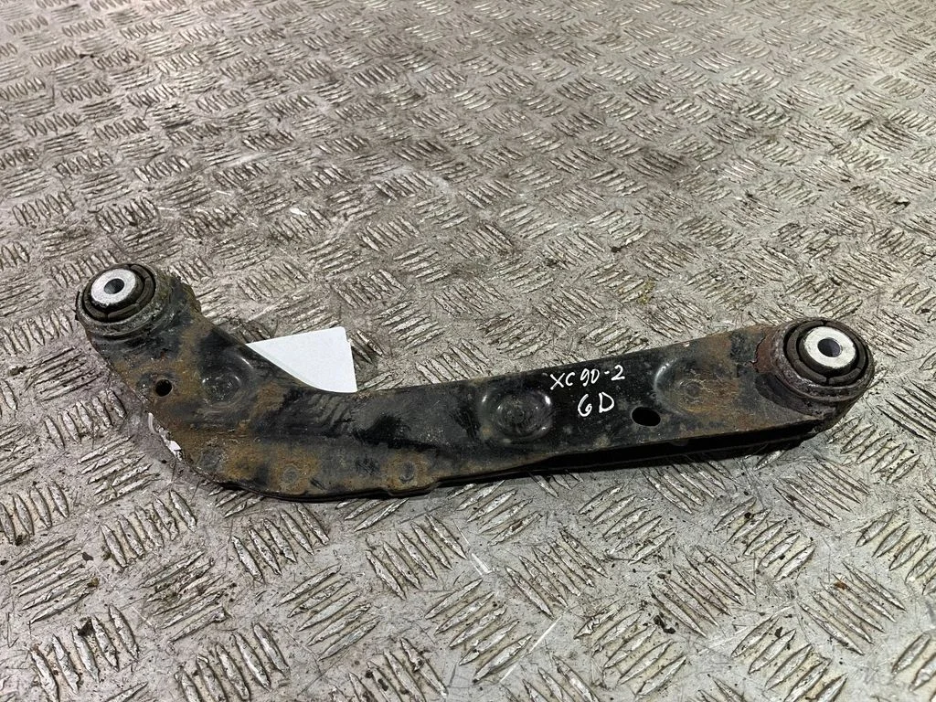 Rear control arm 31360584