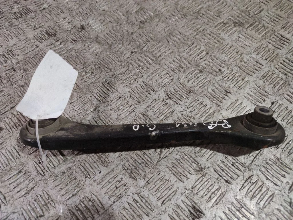 Rear control arm – Volkswagen Passat B7 USA (2012-2019)