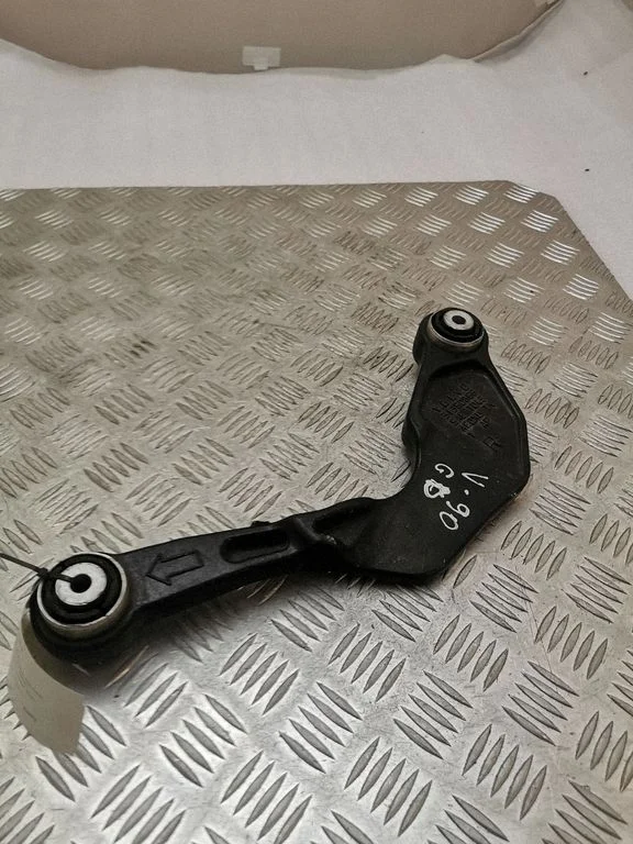 Rear control arm 31360855