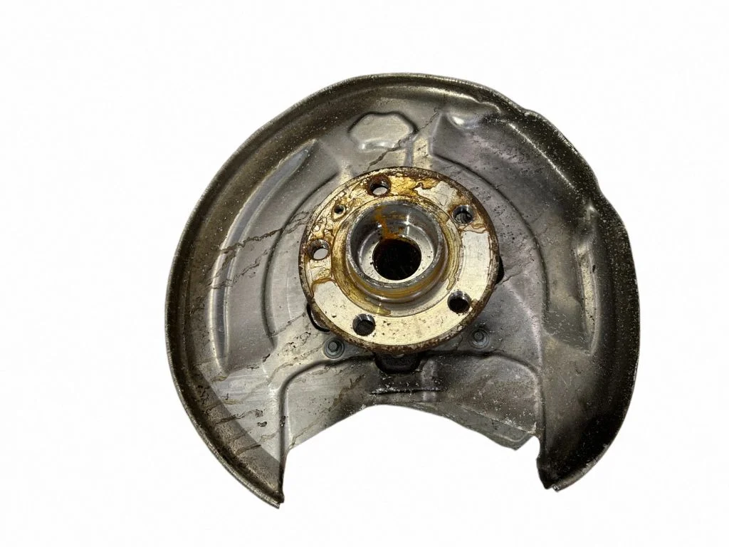 Tagumine rumm – vasak