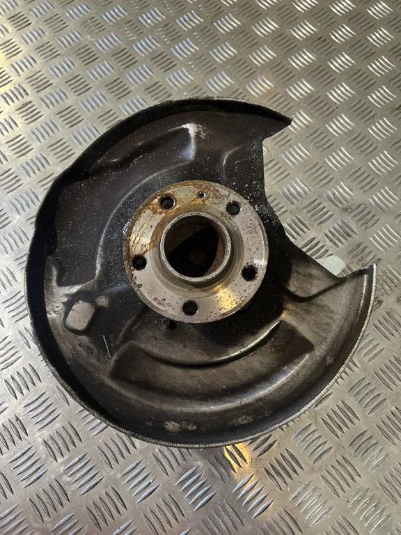 Rear wheel hub – Volvo S90, V90 (2016-)