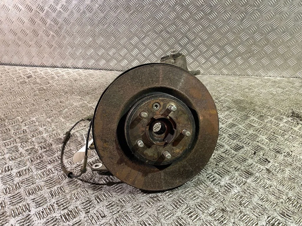 Rear wheel hub JPLA5A970BA
