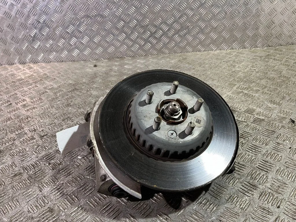 Tagumine rumm GK724K327AB